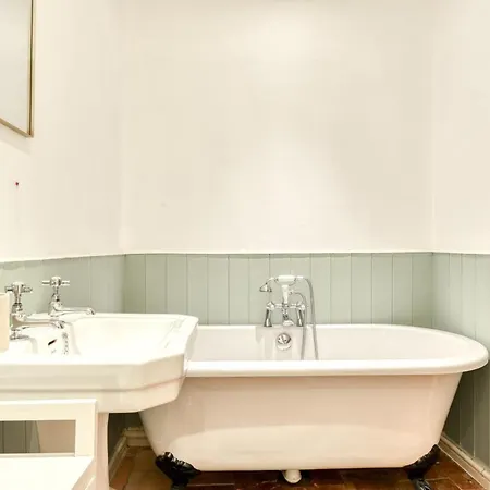 Au Puits De La Cite - Terrasse Vue Cite - Wifi Carcassonne